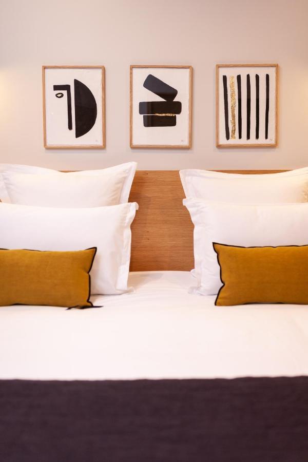 Tinah Paris, Champs Elysees Luaran gambar